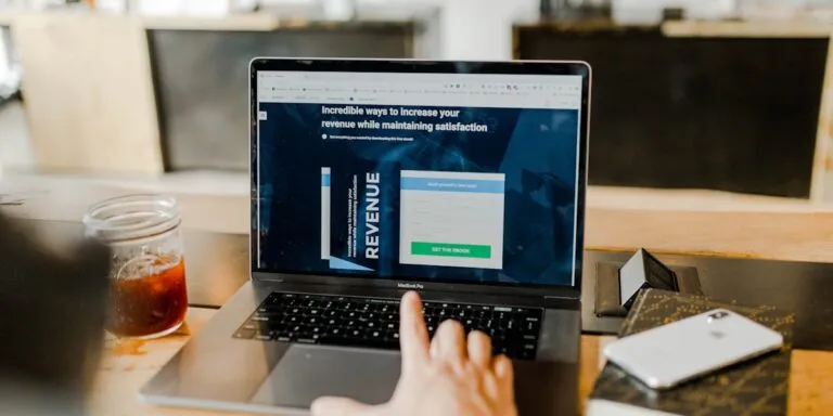 How to Build a Pitch Deck That Actually Gets Funded